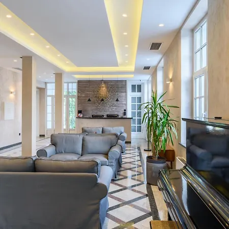 Hotell Emilia Lux Vrnjačka Banja