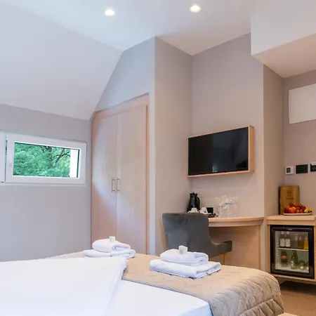 Emilia Lux Hotel
